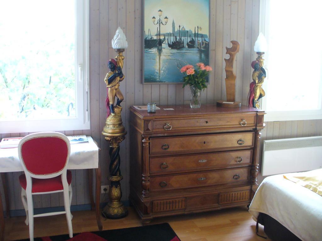 Chambre D'Hotes Dyrslot Saint-Denis-de-Pile Экстерьер фото